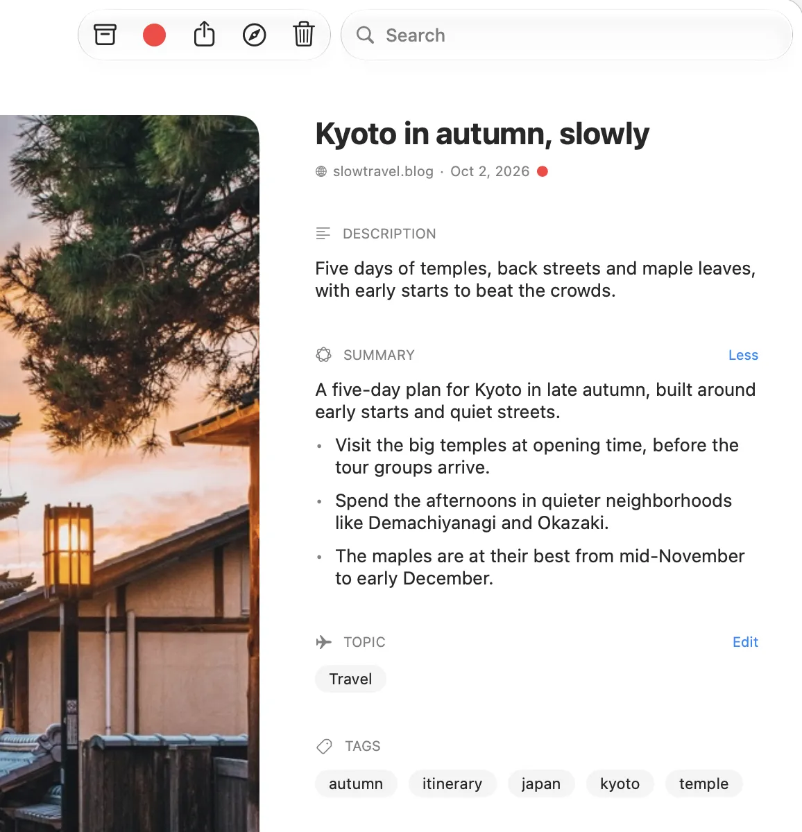 A saved web page in Cosas with its summary: one sentence and three key points